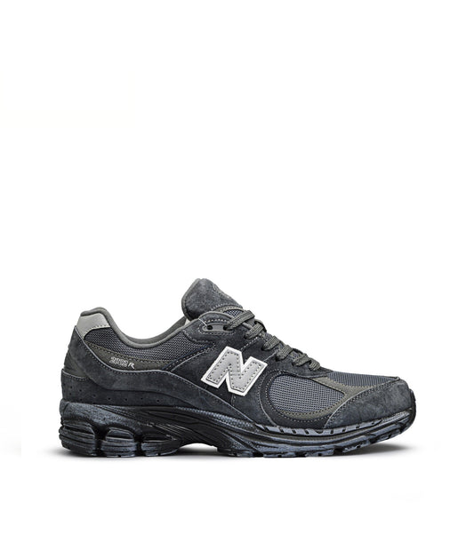 nb 2002R grey running (men)