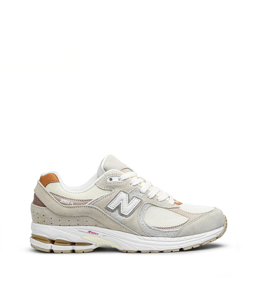 nb 2002R beige sneakers (men)