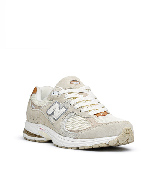 nb 2002R beige sneakers (men)
