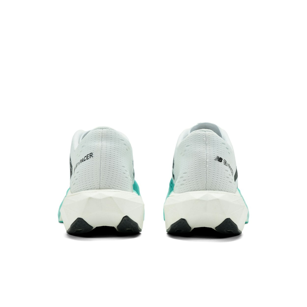nb pacer v2 white x baby blue (men)