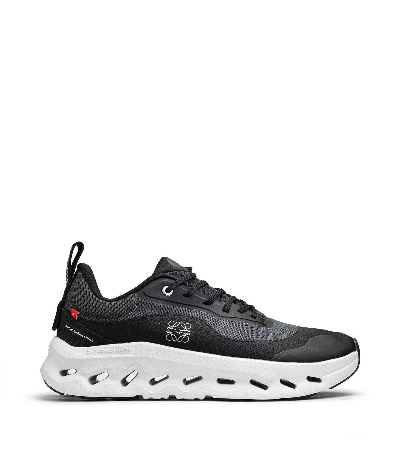 cloud loewe black x white (men)