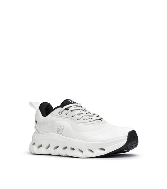 cloud loewe white x silver running (women)