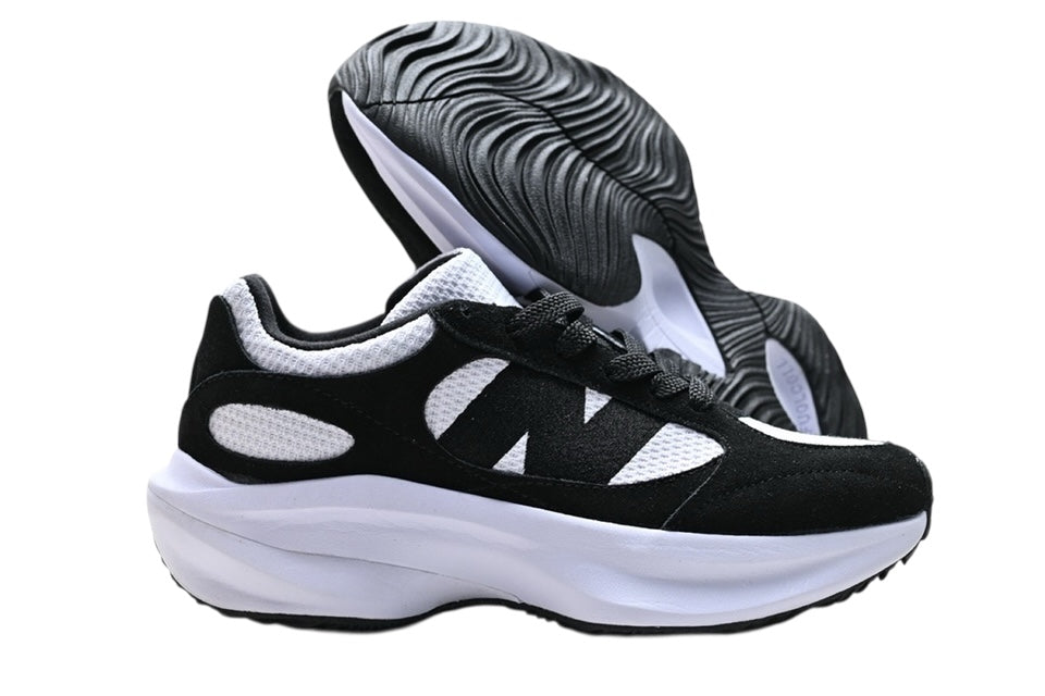 nb WRPD black x white sneakers (woman)