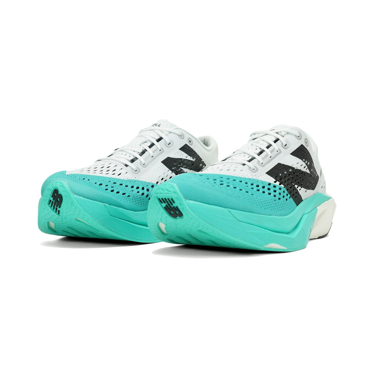 nb pacer v2 white x baby blue (men)