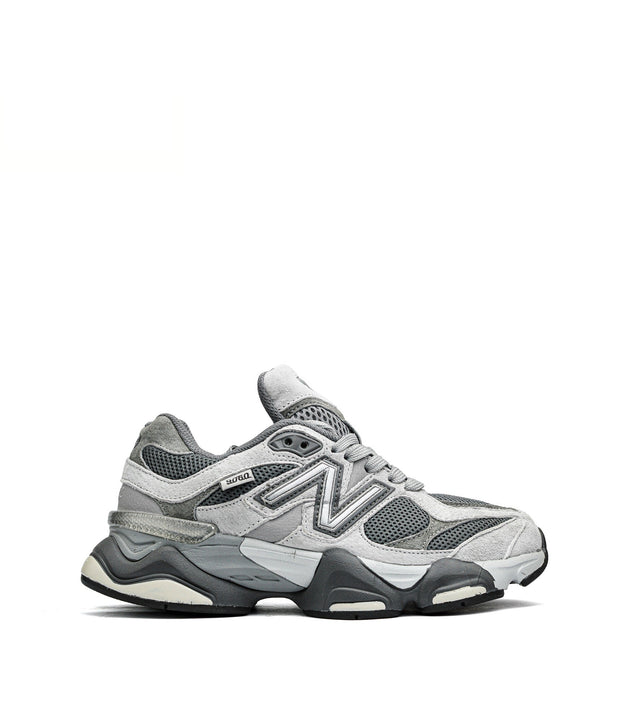 nb 9060 grey (woman)
