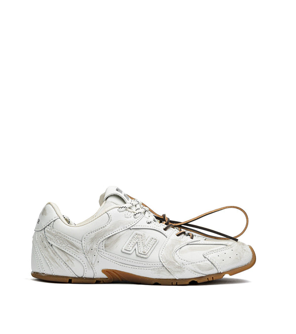 nb miu miu whtie x dirty light drown (woman)