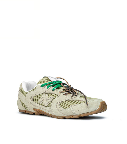 nb miu miu light biege (men)