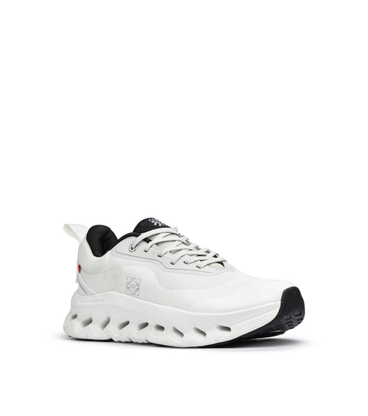 cloud loewe white x silver (men)