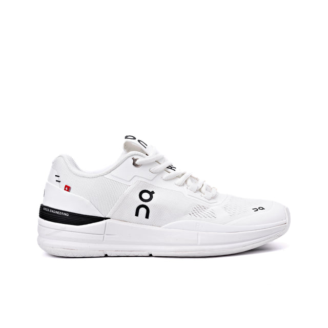 ON RUNNING THE ROGER PRO (men)