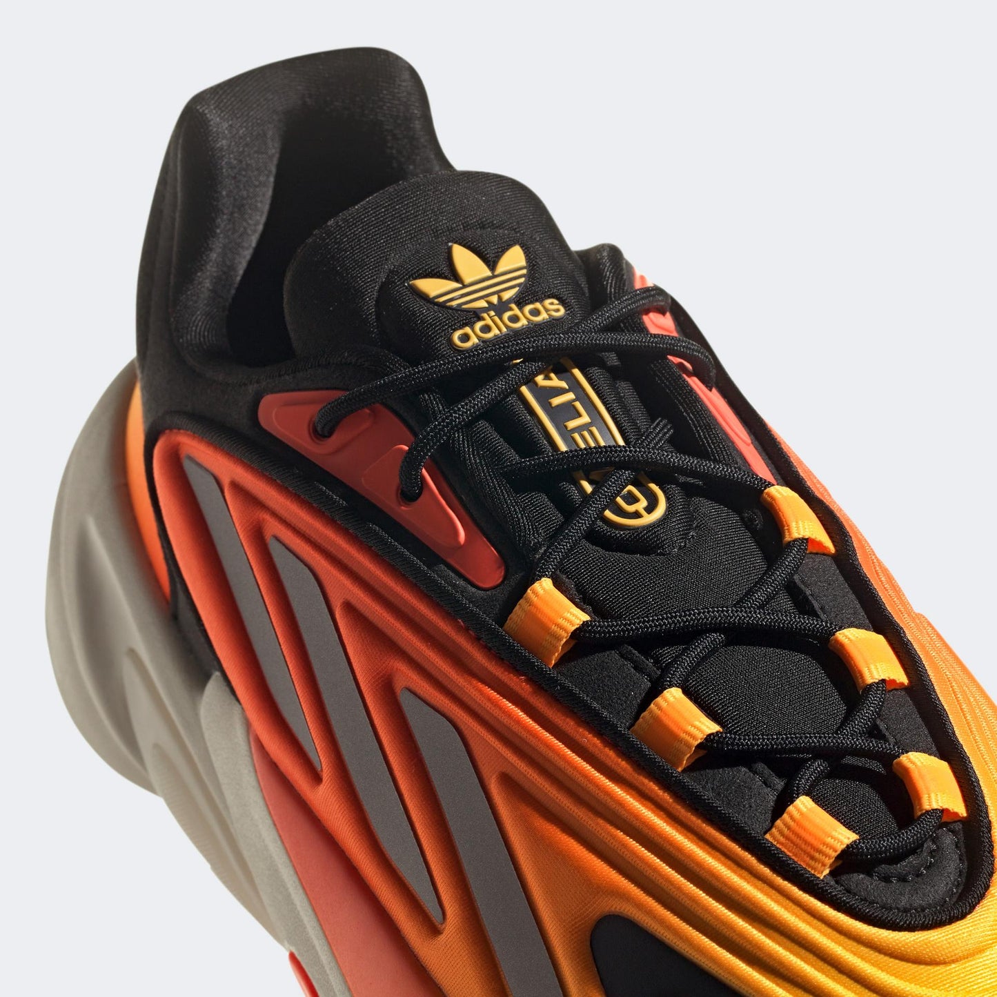 Ozelia Black & Orange  Sneakers (men)