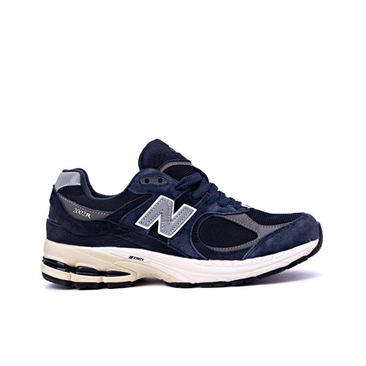 N.B 2002R  (men)