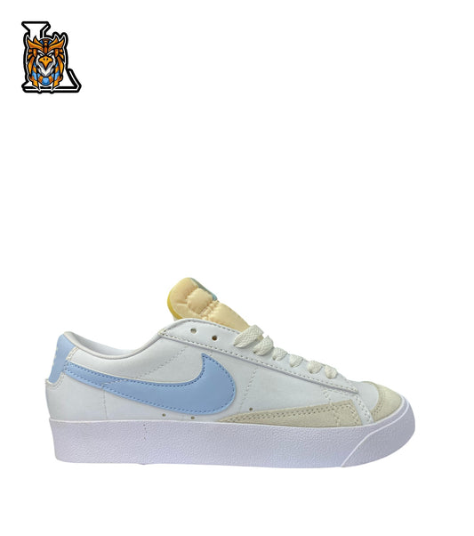 blazer white x baby blue sneakers (woman)