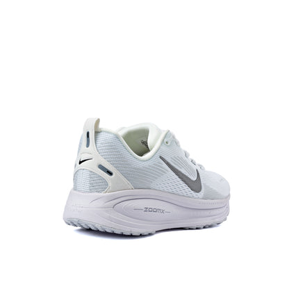 Vomero 18 WHITE PHOTON DUST(Women)